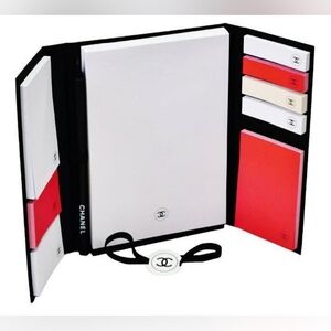 NWT Chanel LA Collection Notepad/Sticky Note Set With Pencil!